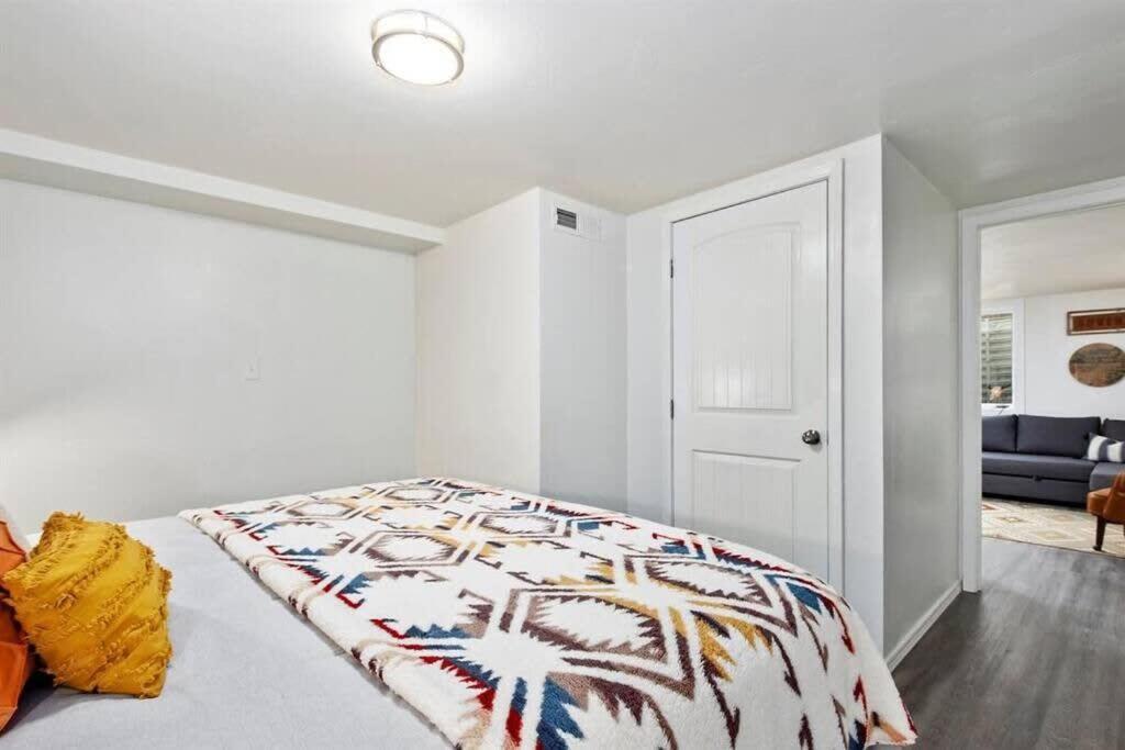 #Stayinmydistrict Twin Falls Pendleton Chic Suite מראה חיצוני תמונה
